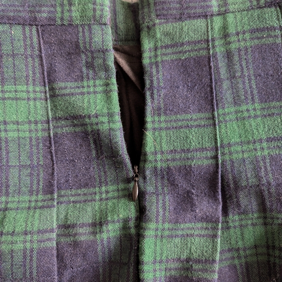 Plaid Mini Skirt in Green and Navy - Picture 4 of 5